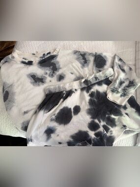Free People Intimately Kelly Wash Fleece Tie-Dye Set Black White Size Medium